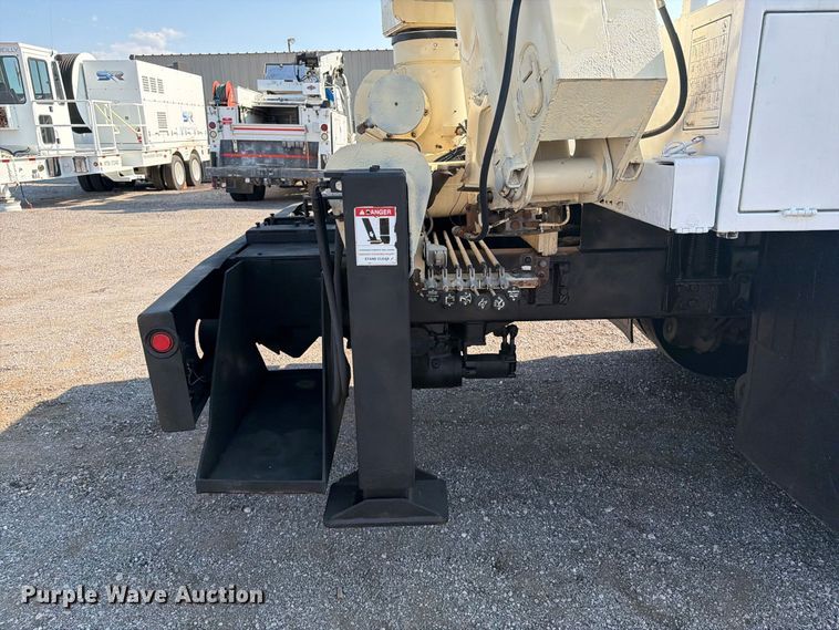 image for item FB5108 2006 Sterling L8500 utility / service truck