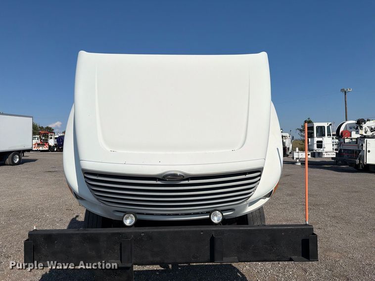 image for item FB5108 2006 Sterling L8500 utility / service truck