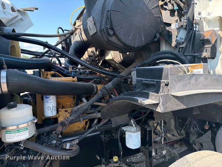 image for item FB5108 2006 Sterling L8500 utility / service truck