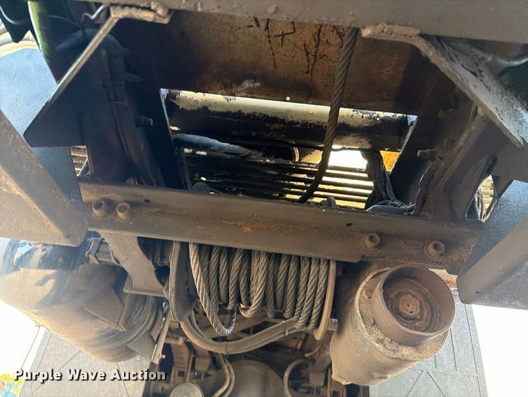 image for item FB5108 2006 Sterling L8500 utility / service truck