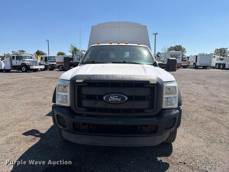 image for item FB5112 2012 Ford F550 super duty utility / service truck