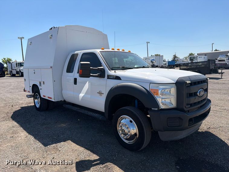 image for item FB5112 2012 Ford F550 super duty utility / service truck