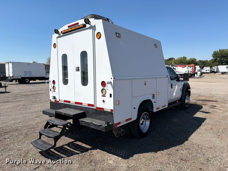 image for item FB5112 2012 Ford F550 super duty utility / service truck
