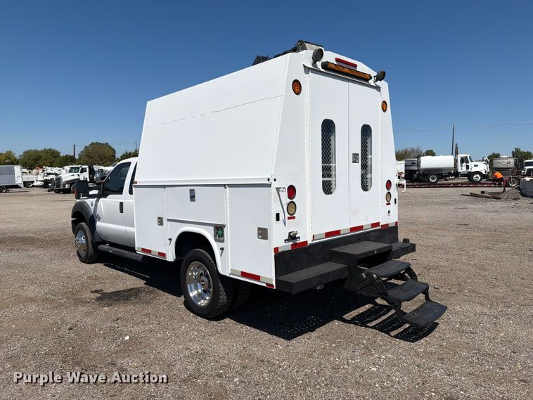 image for item FB5112 2012 Ford F550 super duty utility / service truck