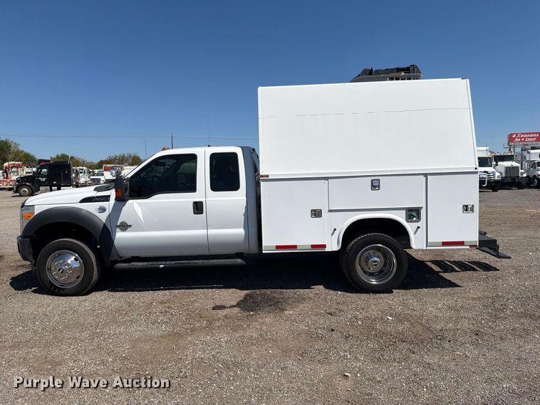 image for item FB5112 2012 Ford F550 super duty utility / service truck