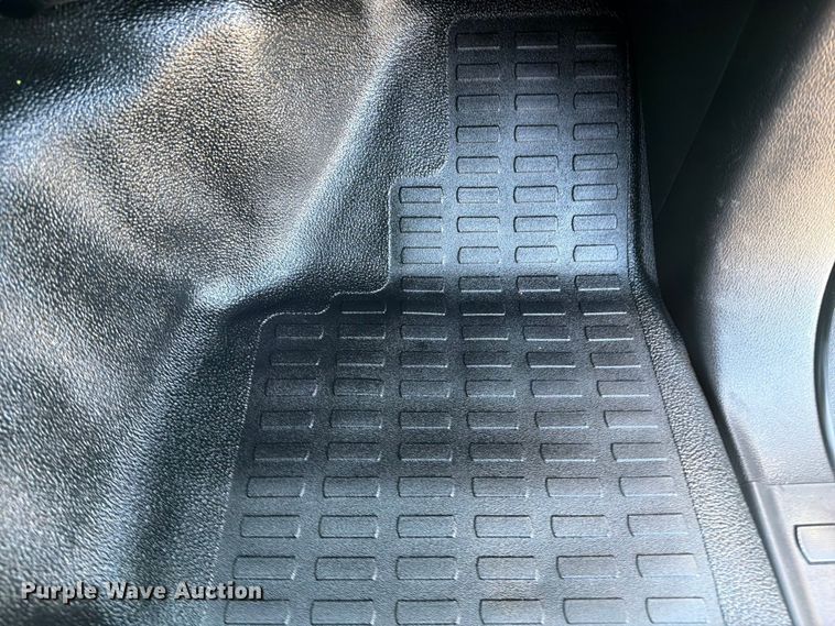 image for item FB5112 2012 Ford F550 super duty utility / service truck