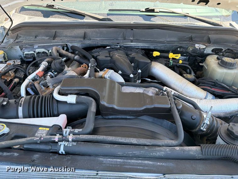 image for item FB5112 2012 Ford F550 super duty utility / service truck