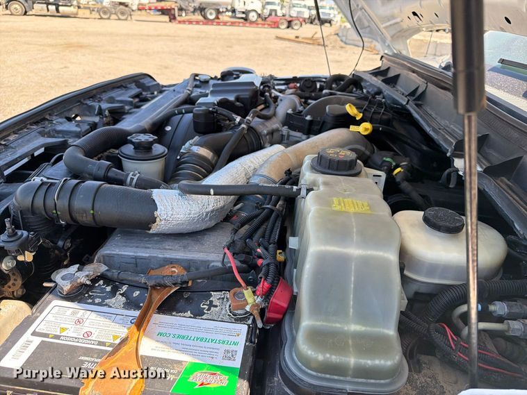 image for item FB5112 2012 Ford F550 super duty utility / service truck
