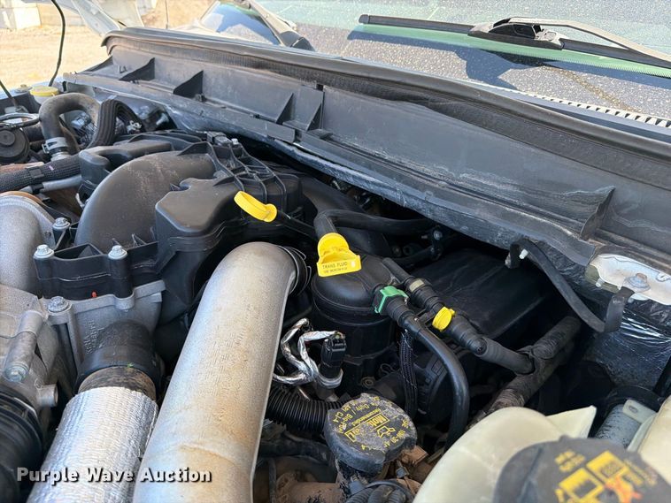 image for item FB5112 2012 Ford F550 super duty utility / service truck
