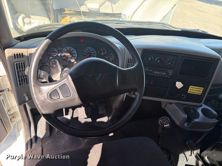 image for item FB5117 2010 International DuraStar 4400 oilfield acidizing pump truck