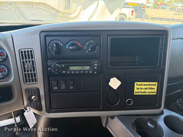 image for item FB5117 2010 International DuraStar 4400 oilfield acidizing pump truck