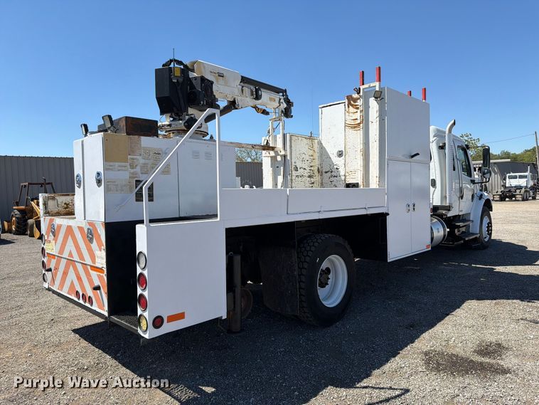 image for item FB5120 2007 Freightliner Business Class M2 crane truck