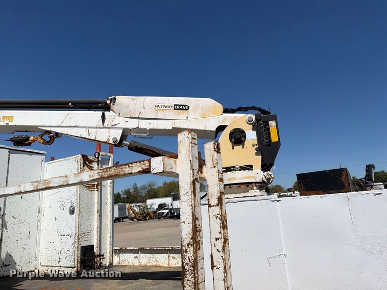 image for item FB5120 2007 Freightliner Business Class M2 crane truck