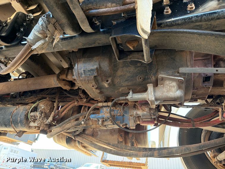 image for item FB5120 2007 Freightliner Business Class M2 crane truck
