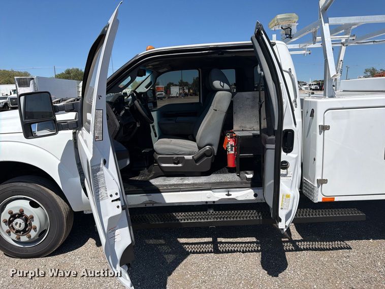 image for item FB5123 2011 Ford F-350 Super Duty Ext. Cab utility bed pickup truck
