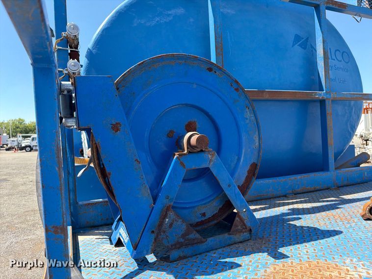 image for item FB5124 2010 Kenworth T370 oil acidizing pump truck