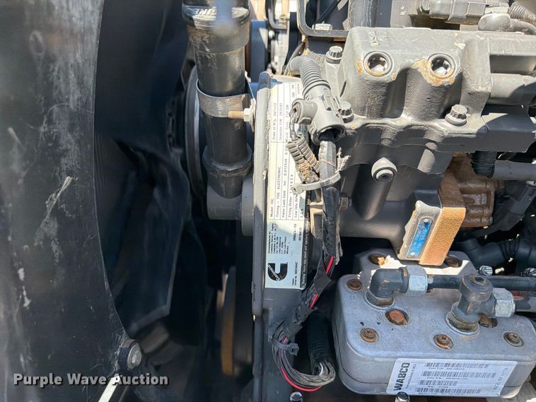 image for item FB5124 2010 Kenworth T370 oil acidizing pump truck