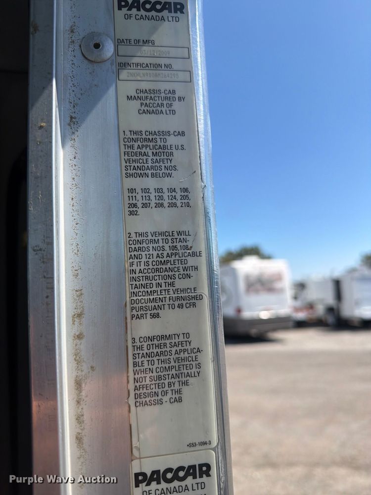 image for item FB5124 2010 Kenworth T370 oil acidizing pump truck