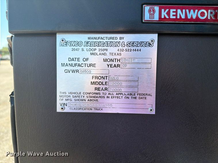 image for item FB5124 2010 Kenworth T370 oil acidizing pump truck