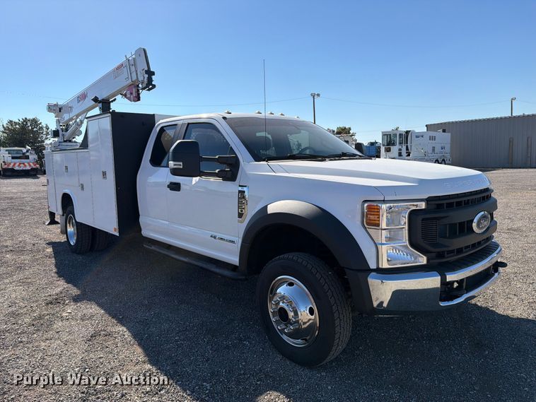 image for item FB5129 2021 Ford F550 Super Duty Ext. Cab utility / service truck