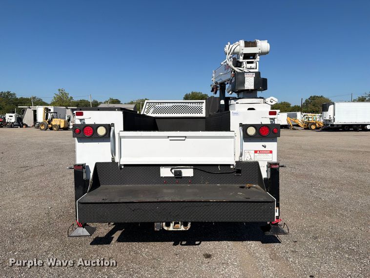 image for item FB5129 2021 Ford F550 Super Duty Ext. Cab utility / service truck