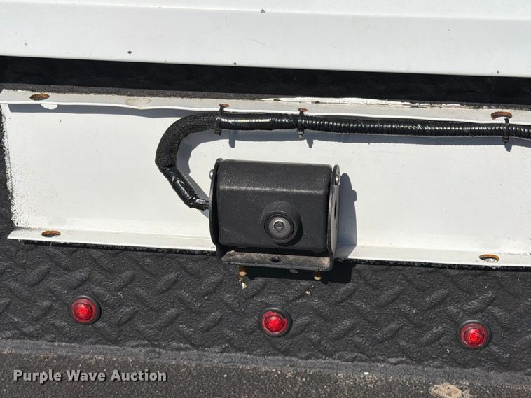 image for item FB5129 2021 Ford F550 Super Duty Ext. Cab utility / service truck