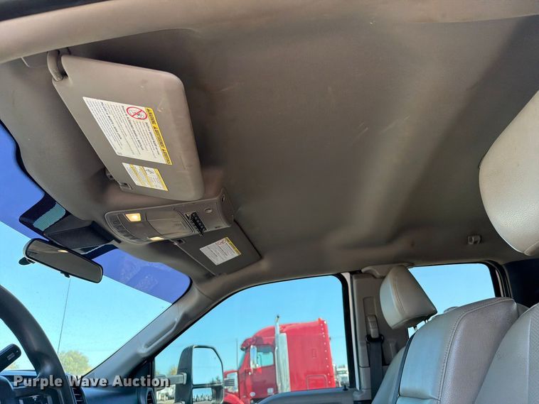 image for item FB5129 2021 Ford F550 Super Duty Ext. Cab utility / service truck