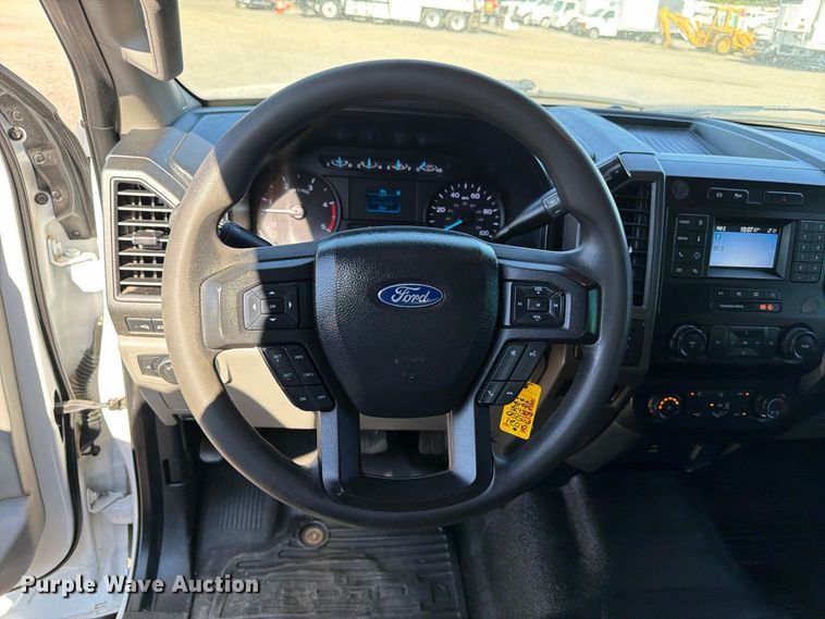 image for item FB5129 2021 Ford F550 Super Duty Ext. Cab utility / service truck