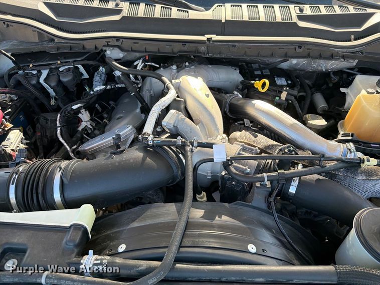 image for item FB5129 2021 Ford F550 Super Duty Ext. Cab utility / service truck