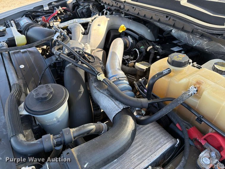 image for item FB5129 2021 Ford F550 Super Duty Ext. Cab utility / service truck