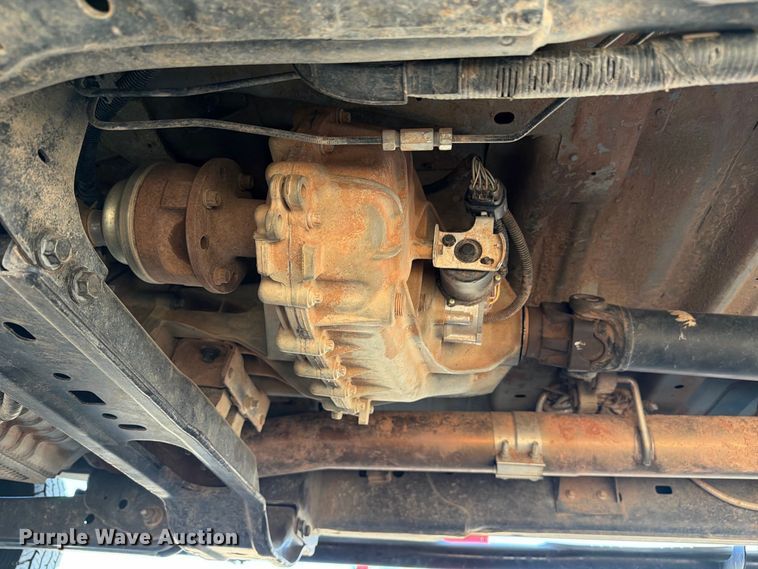 image for item FB5129 2021 Ford F550 Super Duty Ext. Cab utility / service truck