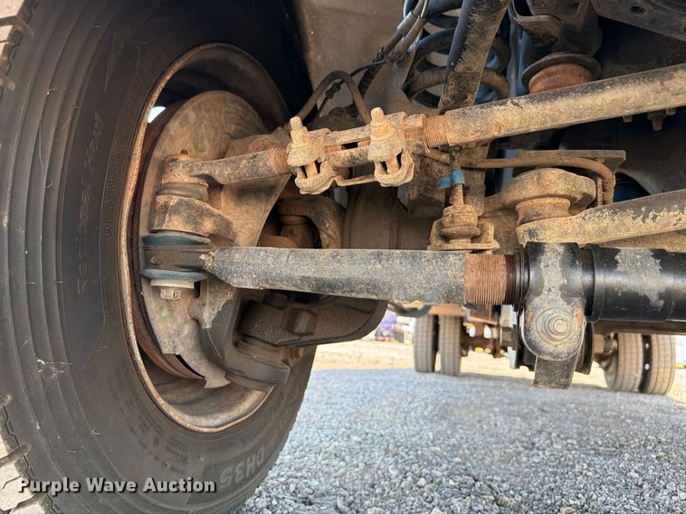 image for item FB5129 2021 Ford F550 Super Duty Ext. Cab utility / service truck