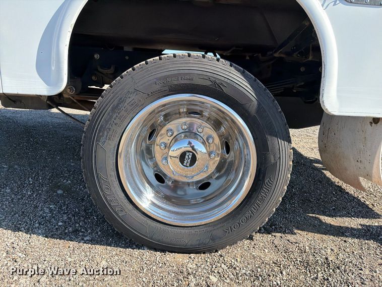 image for item FB5129 2021 Ford F550 Super Duty Ext. Cab utility / service truck