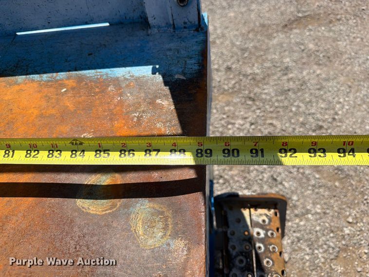 image for item FB5132 2000 Genie GS2032 scissor lift