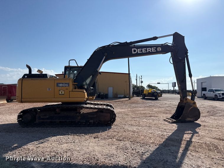 image for item FB6899 2012 John Deere 180G excavator