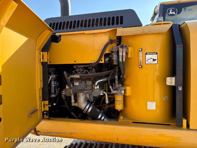 image for item FB6899 2012 John Deere 180G excavator