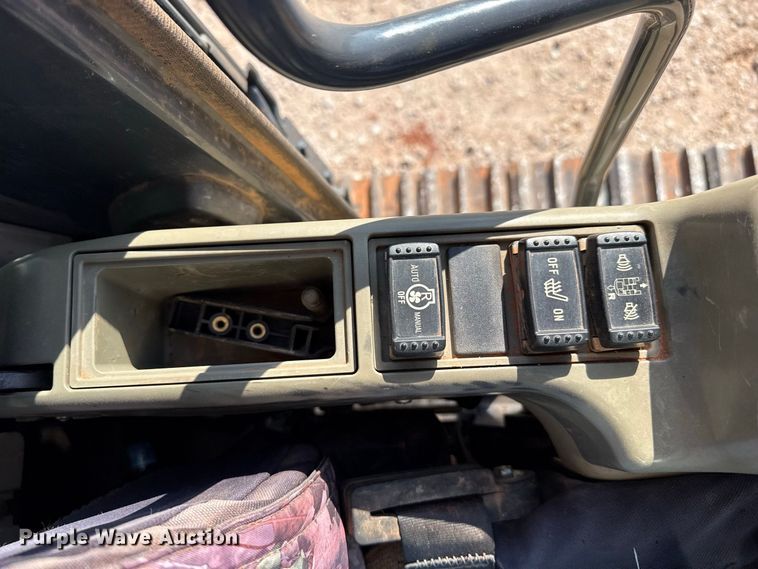 image for item FB6899 2012 John Deere 180G excavator