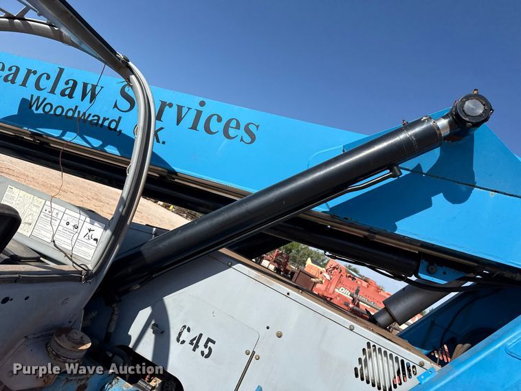 image for item FB6900 2008 Genie GTH-644 telehandler