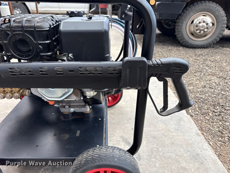 image for item FB6925 Pressure washer