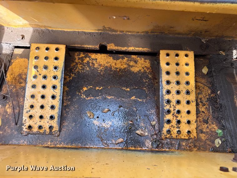 image for item FB6940 Case Uniloader skid steer loader
