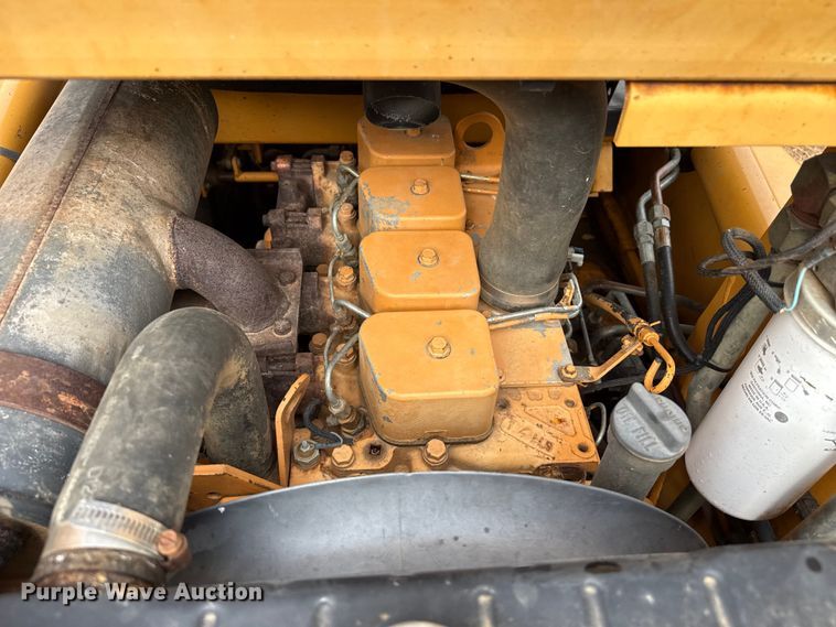 image for item FB6940 Case Uniloader skid steer loader