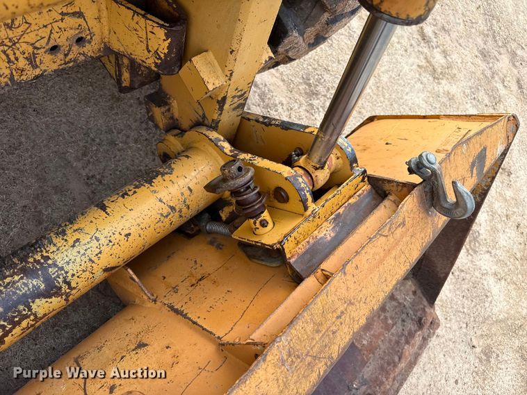 image for item FB6940 Case Uniloader skid steer loader