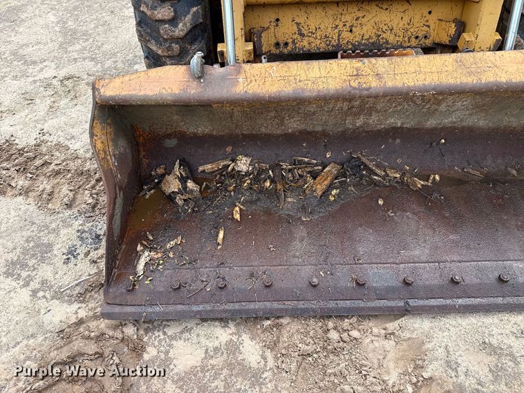 image for item FB6940 Case Uniloader skid steer loader