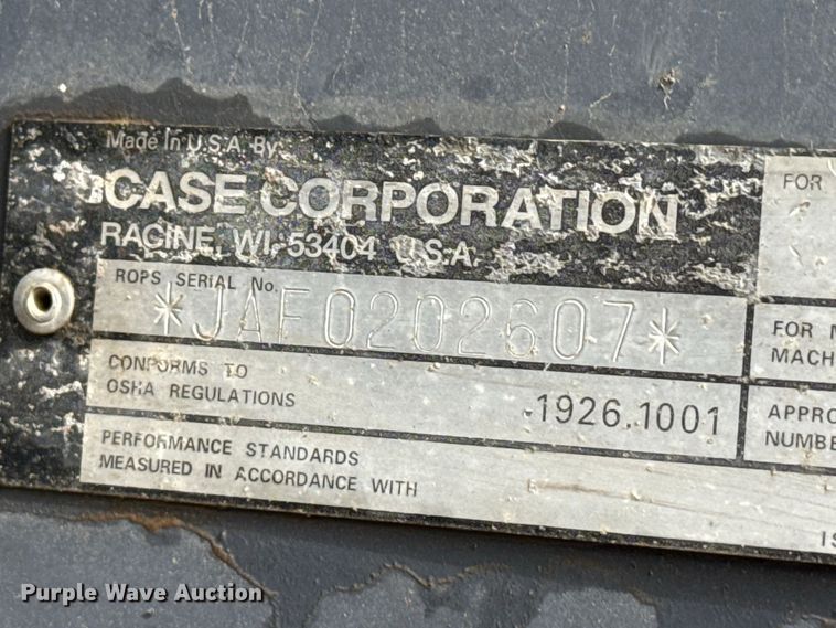 image for item FB6940 Case Uniloader skid steer loader