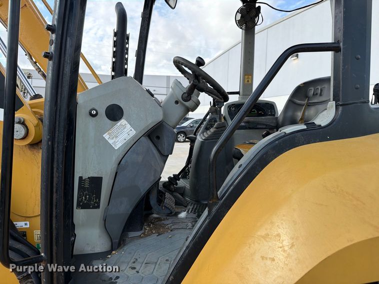 image for item FB8308 2015 Caterpillar 416F2 backhoe
