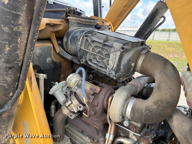 image for item FB8308 2015 Caterpillar 416F2 backhoe