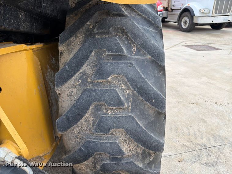 image for item FB8308 2015 Caterpillar 416F2 backhoe