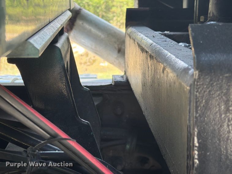 image for item FC3330 2006 Kenworth T800 dump truck