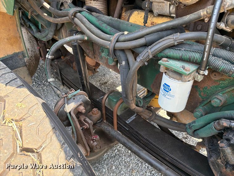 image for item FC3330 2006 Kenworth T800 dump truck
