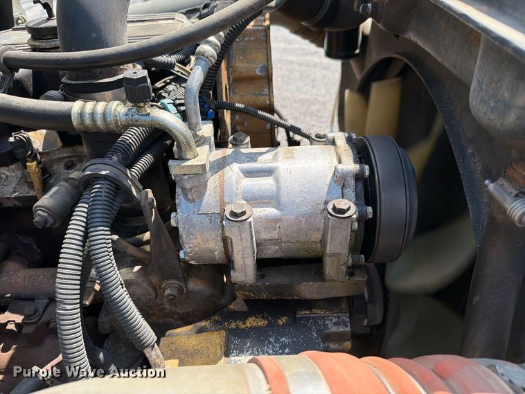 image for item FC3330 2006 Kenworth T800 dump truck